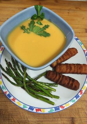 Una foto de Crema de calabaza 🎃