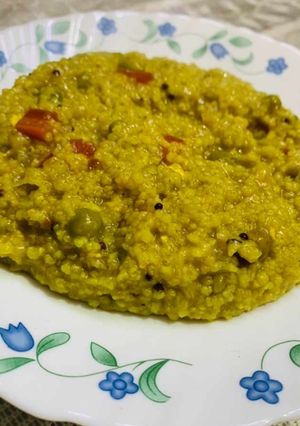 नमकीन दलिया(namkeen daliya recipe in hindi) रेसिपी मुख्य फोटो