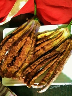 ক্রিস্পি বেগুন ভাজা (crispy begun bhaja recipe in bengali) রেসিপির প্রধান ছবি