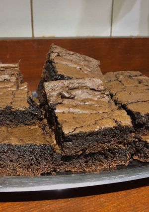 Una foto de BROWNIES sin manteca 🍫