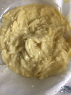 A picture of Cheesy noodles.