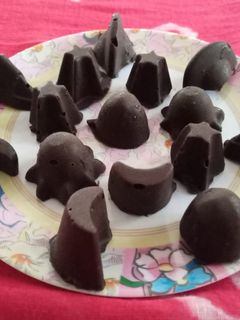 ચોકલેટ(Chocolate recipe in gujarati) રેસીપી મુખ્ય ફોટો