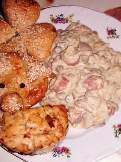 Hagymás, virslis lencsesaláta recept fotója