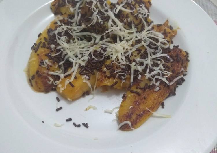 Pisang bakar cokelat keju