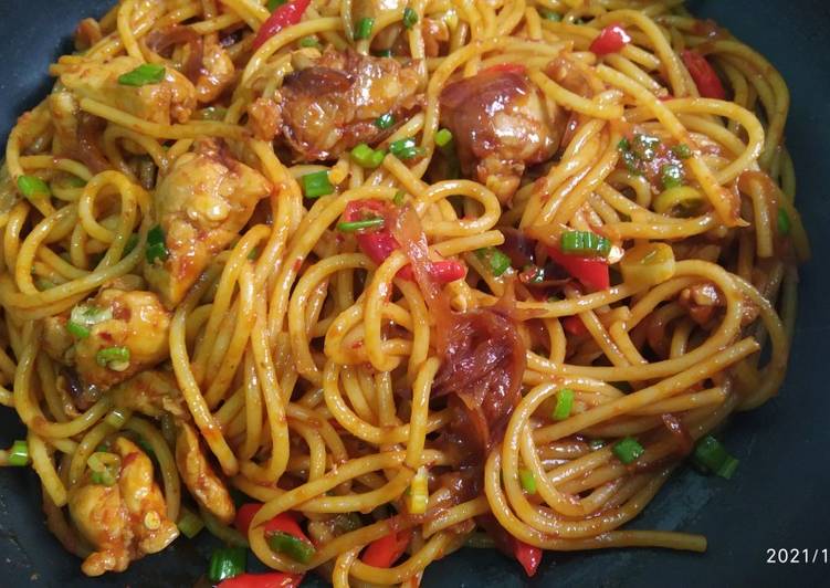 Cara Gampang Membuat Mie Spaghetti Ayam, Menggugah Selera