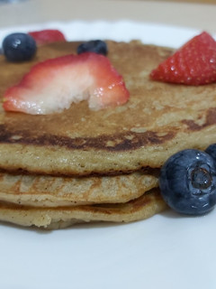 Una foto de Tortitas de avena y plátano🍌 buenisimassss!!!