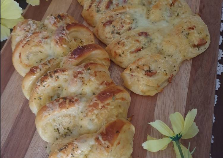 Langkah Mudah untuk Menyiapkan Garlic PullApart Bread metode Tangzhong Anti Gagal