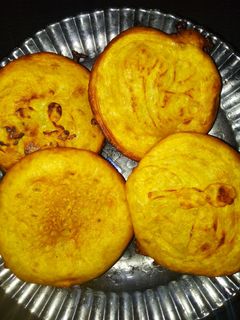 मैदे का पुआ (maide ka pua recipe in Hindi) रेसिपी मुख्य फोटो