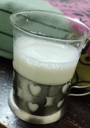 A picture of Elaichi flavoured milk.