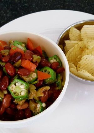 A picture of Bean salad.