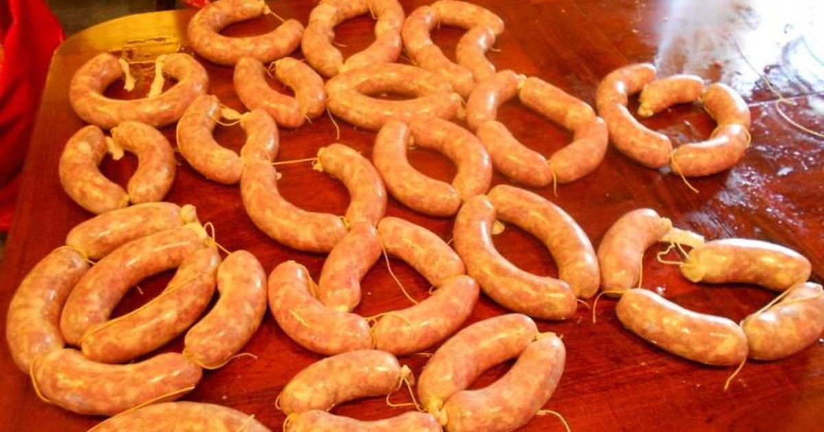 Chorizos de cerdo casero Receta de ricardofalk- Cookpad