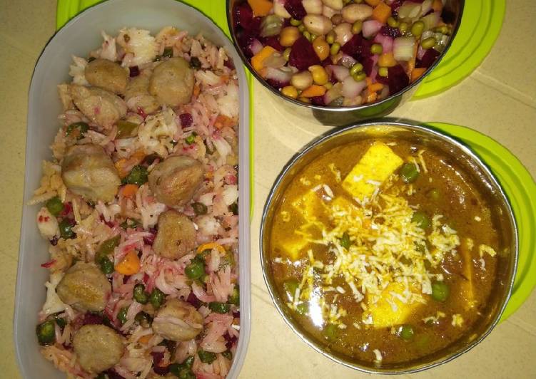 Soya nuggets rice with matar paneer and sprouts salad