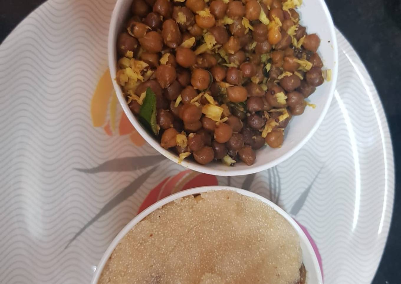 Kala chana & suji halwa
