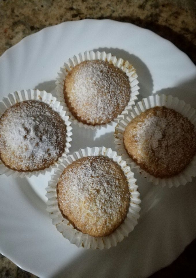 Una foto de Minis queques de coco