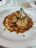 Paneer stuffed momo tikka gravy