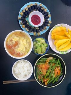 Hình của món Mâm cơm nhanh gọn lẹ 🍅🍅🍅 #2.