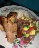 Fritada con ensalada de aguacate