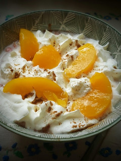 Görög gyümölcsleves,barackbefőttel főzés nélkül 🍑🥣🍑🥣🍑 recept fotója