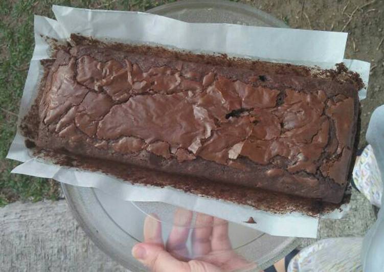 Brownies Panggang Shiny Crust