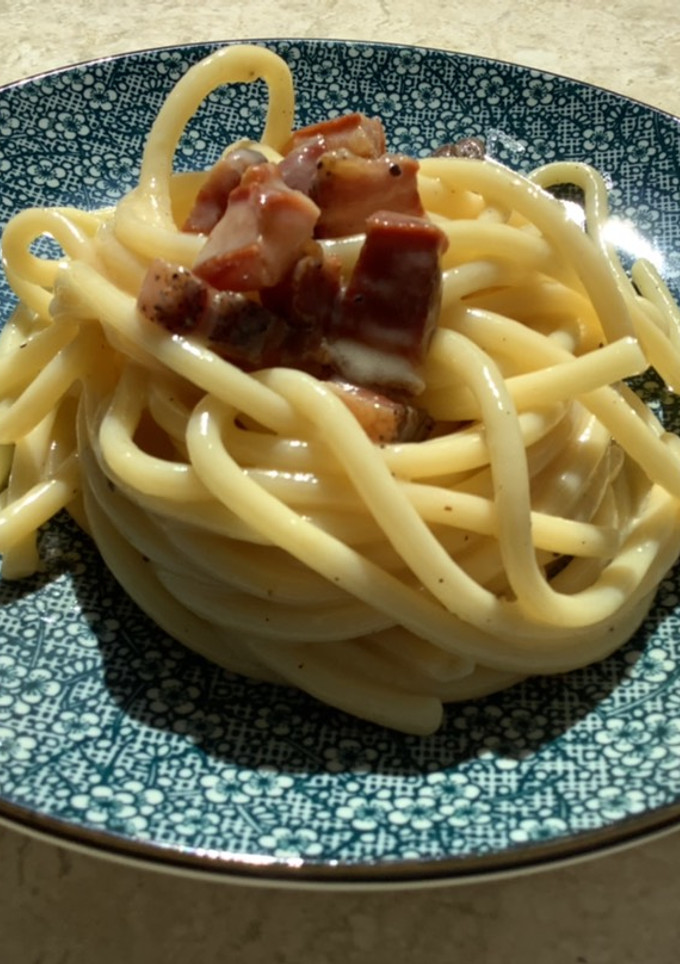 Una foto de Pasta a la carbonara