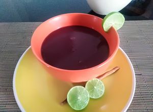 Una foto de Api Bebida Morada de los Andes 👍🇵🇪