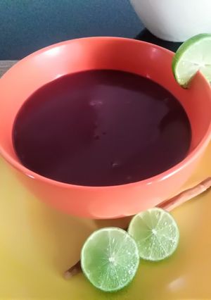Una foto de Api Bebida Morada de los Andes 👍🇵🇪