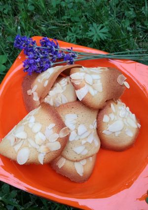 Une photo de Tuiles aux amandes