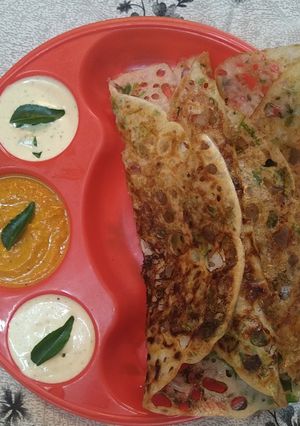 A picture of Rava dosa.