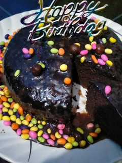 बर्थडे केक (birthday cake recipe in Hindi) रेसिपी मुख्य फोटो