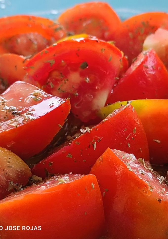 Una foto de Ensalada de tomate