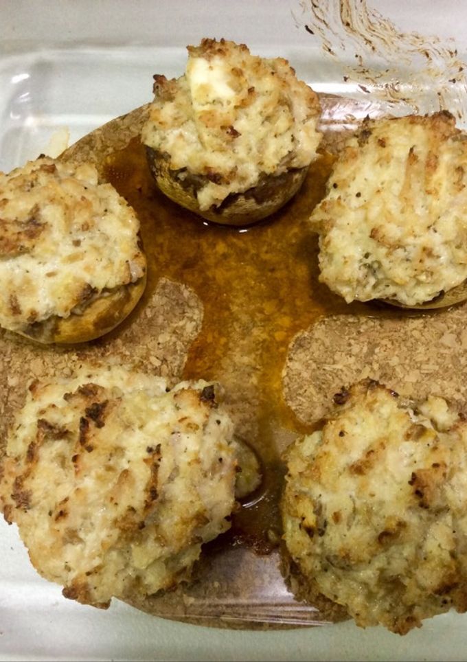 Una foto de Champinoñes rellenos de pavo y queso