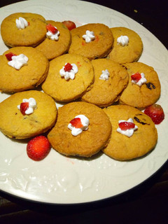 A picture of Easy sesame crunchy cookies.