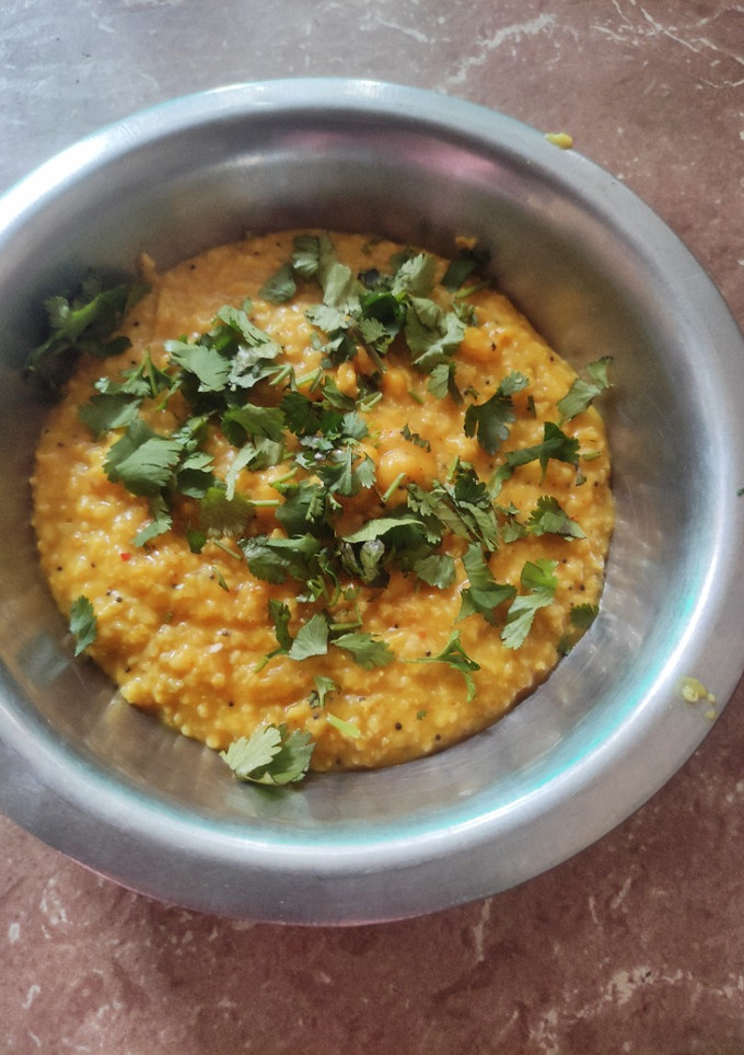वेजिटेबल दलिया (vegetable daliya recipe in Hindi) रेसिपी मुख्य फोटो
