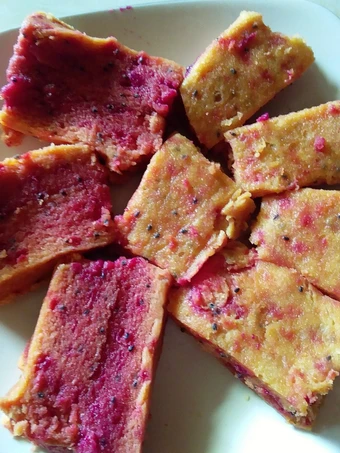 Cara Gampang Membikin Resep Bolu kukus buah naga yang Bikin Ngiler Anti Ribet, Bikin Ngiler