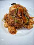 Spaghetti di soia con gamberi e verdure