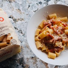 A picture of Mezzi rigatoni alla gricia.