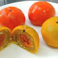A picture of Tangerine bean cake.