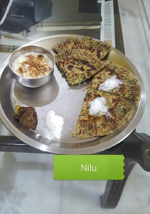 A picture of Aloo Methi Parantha.