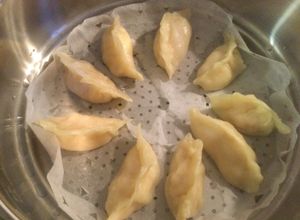 Foto di Gyoza (ravioli) di gamberi al vapore
