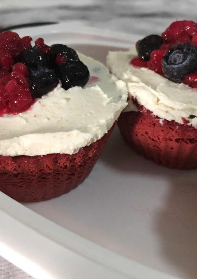 Una foto de Cup cake Red Velvet 🍒🍫🍰/ en microondas/ low carb