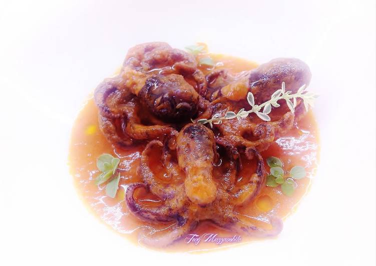 How to Prepare Perfect Moscardini in salsa piccante
