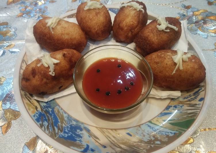 Steps to Prepare Favorite Cheezy bread bonda
