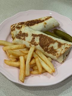 صورة لوصفة تورتيلا بالدجاج ودبس الرمان 👌🏼🌯