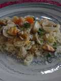 Arroz de bacalhau com amêijoas e mexilhão e alguns sabores de outono