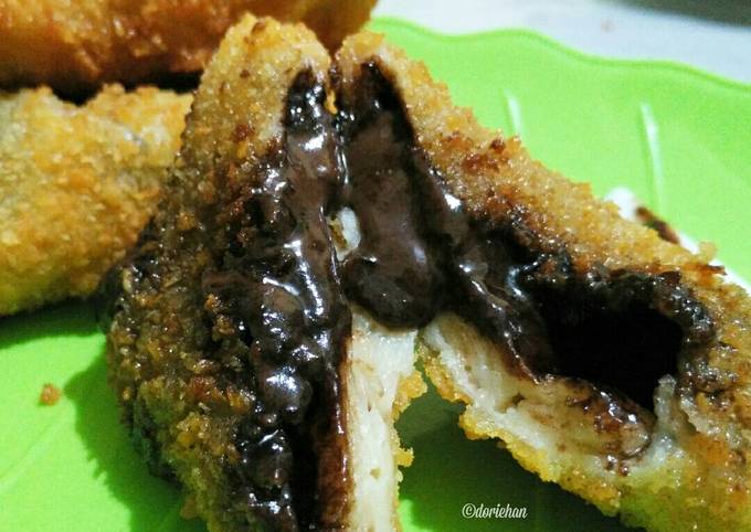 Resep Risol Coklat Lumer oleh Doriehan Cookpad Resep Risol Coklat Lumer oleh Doriehan Cookpad