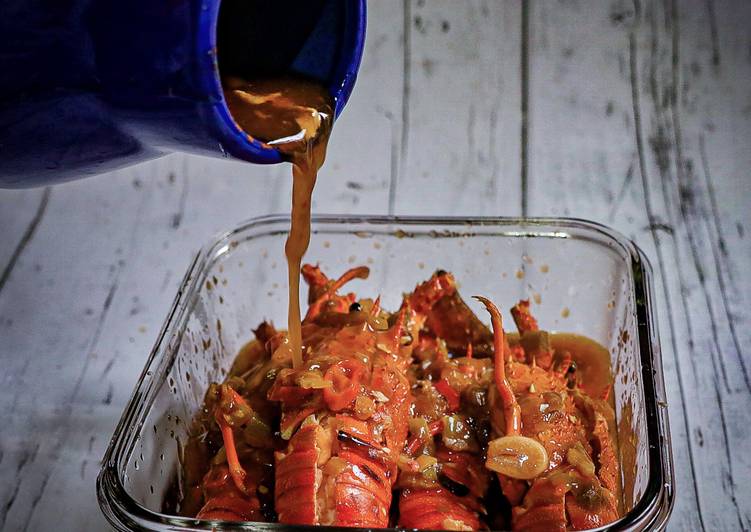 Bagaimana Membuat Lobster Saus Padang, Bikin Ngiler