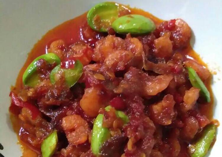 Resep Balado udang pete pedas yang Enak Banget