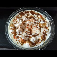 A picture of Dahi vada.