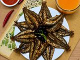 سمك مقلي بالأعشاب العطرية 🐟 سردين في المقلاة