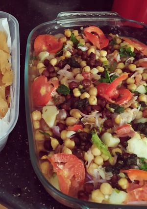 A picture of Chana Chaat.
